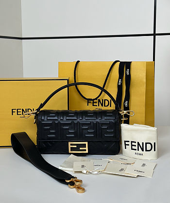 Fendi Baguette Bag Black 27x15x5cm