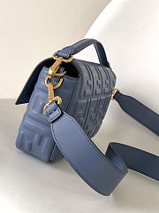 Fendi Baguette Bag Blue 27x15x5cm - 2