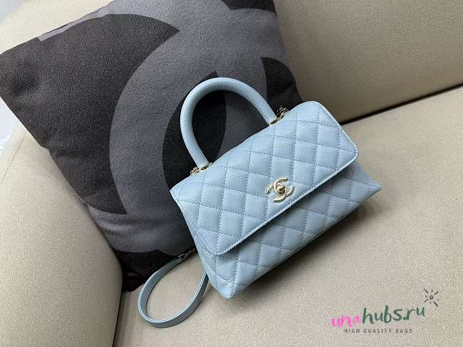 Chanel Coco Handle blue caviar 23cm - 1