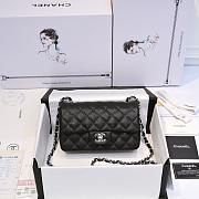 Chanel Mini Flap Bag Black Caviar Silver 20cm - 1