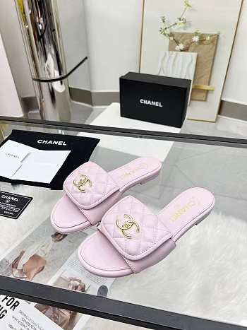 Chanel Pink Slides