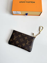 Louis Vuitton Key Pouch S Monogram 15×9×1cm - 3