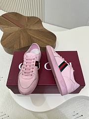 Gucci Women's Stretch low-top trainer - 2