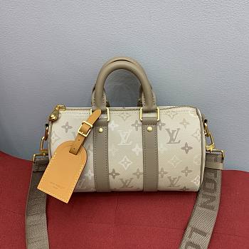 Louis Vuitton Keepall 25 Beige 25x15x11cm