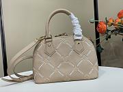 Louis Vuitton Alma BB Hazelnut Couture 23.5cm - 3