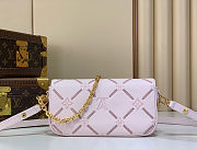 Louis Vuitton Wallet On Chain Ivy Light Bliss Couture 23.5x12x4.3cm - 3