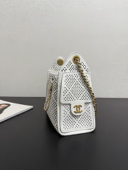 Chanel Mini Handbag 25 white 22x20x12.5cm - 4