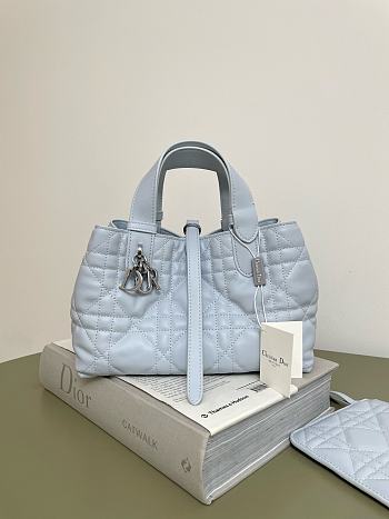 Dior Small Toujours Bag Light Blue 23x15x15cm