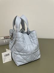 Dior Small Toujours Bag Light Blue 23x15x15cm - 2