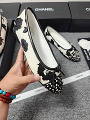 Chanel pony hair cap-toe CC ballerina flats - 2