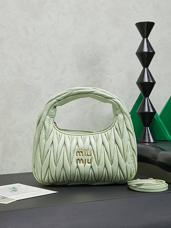 Miu Miu Wander matelassé hobo bag 20x23x6cm