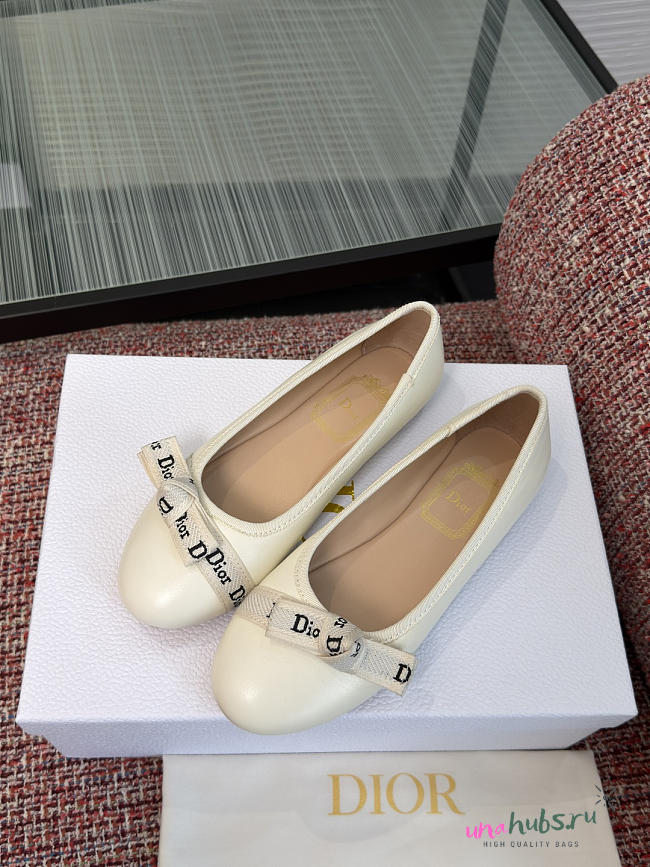Dior J'Adior Ballet Flat White Lambskin - 1
