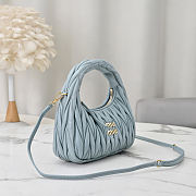 Miu Miu Wander matelassé light blue hobo bag 20x23x6cm - 2