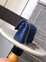 Chanel Flap Bag Blue Suede 25cm - 2