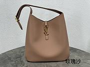 YSL LE 5 À 7 LARGE in grained Beige 30x31x13cm - 1
