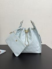 Chanel Medium 25 Handbag Blue Caviar Gold 40x30x15cm - 1