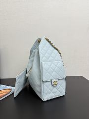 Chanel Medium 25 Handbag Blue Caviar Gold 40x30x15cm - 2