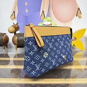 Louis Vuitton Pochette Voyage Souple Denim 30 x 21 x 7.5 cm - 3