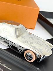 Louis Vuitton Voguez Volez Voyagez Paperweight - 2