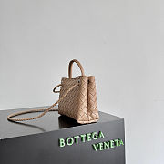 Bottega Veneta Mini Andiamo Beige 20x9x15cm - 4