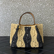 Valentino Garavani VLogo Signature Bag 30*18*14CM - 3