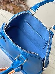 Louis Vuitton Alma BB Blue Epi 23.5x17.5x11.5cm - 2