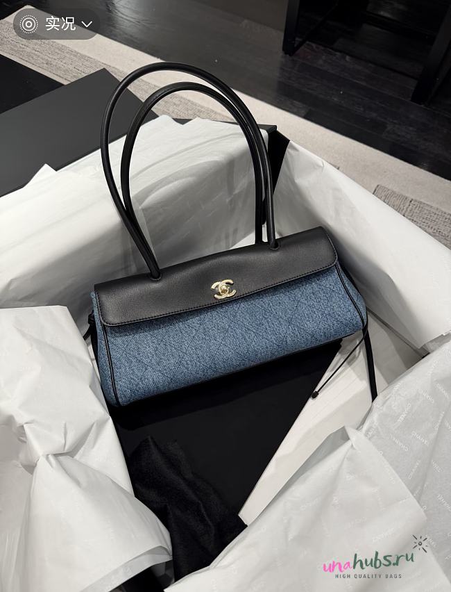 Chanel 26s Shopping bag blue denim 30.5x15x11.5cm - Unahubs - 1