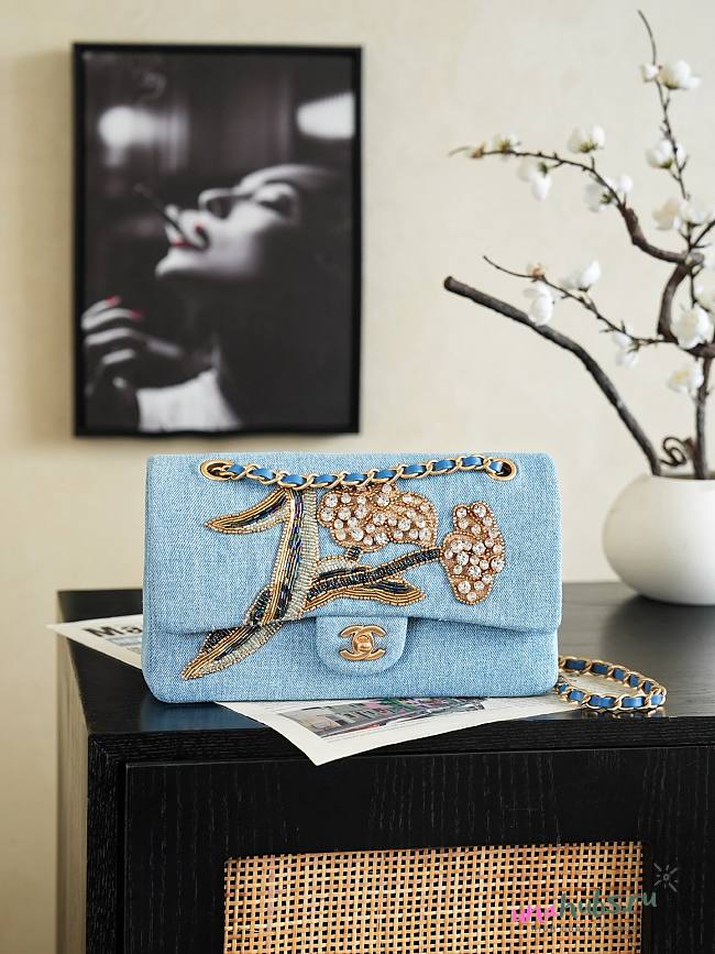 Chanel Classic 11.12 Handbag blue Denim 25cm - 1