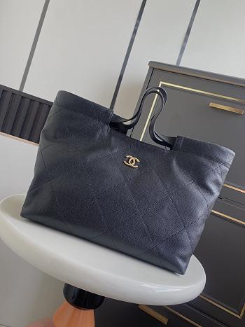Chanel Shopping Bag Caviar Black 30x25x12cm