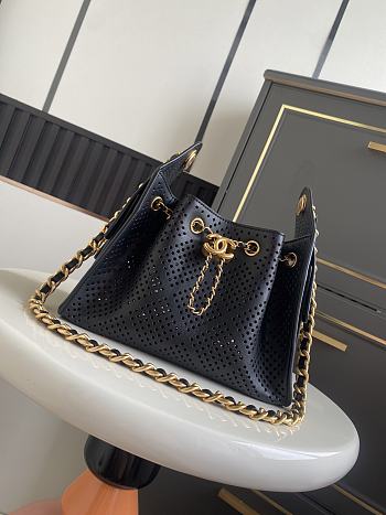 Chanel Mini Handbag 25 black 22x20x12.5cm