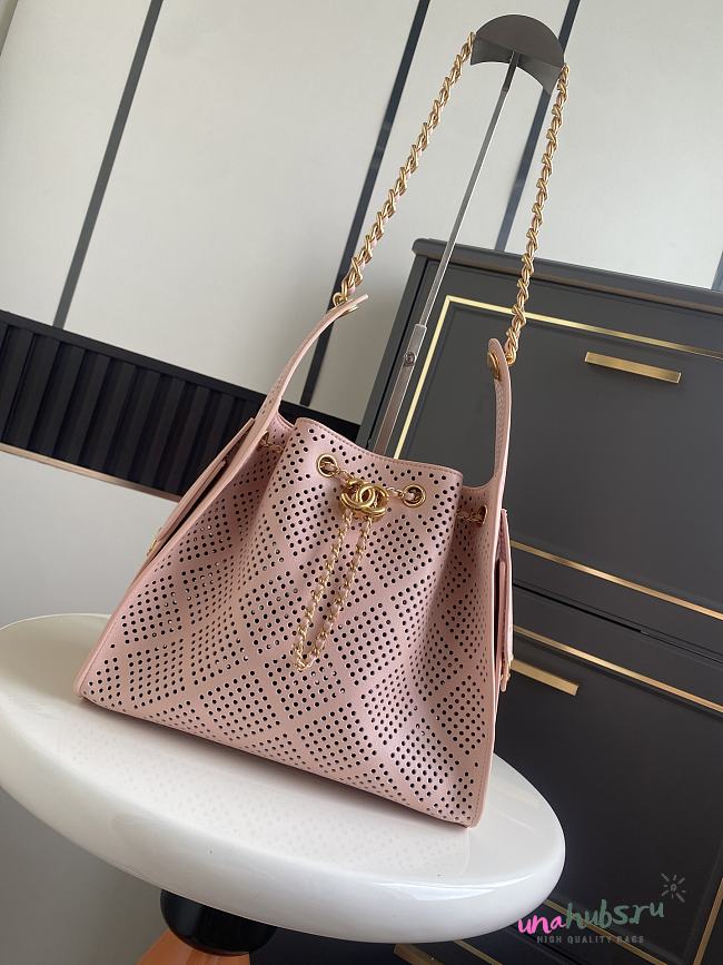 Chanel Small Handbag 25 pink 30x26x14cm - 1
