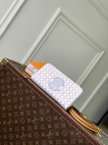 Louis Vuitton Zippy Wallet Blue 19.5x10.5x2.5cm