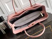 Chanel Shopping Tote Pink Caviar 36x24x14cm - 5