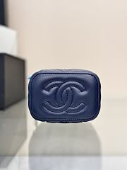 Chanel mini Vanity Case Top Handle Blue 10x9x7cm - 3