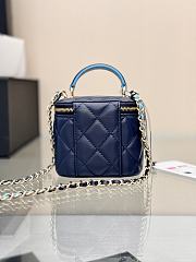 Chanel mini Vanity Case Top Handle Blue 10x9x7cm - 4