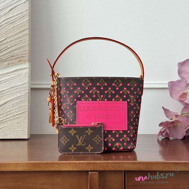Louis Vuitton All In BB Pop Crush 16x18x12cm - 1