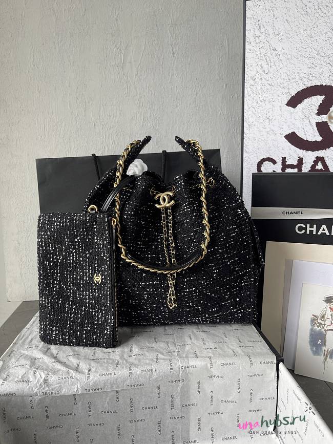 Chanel 25 Tweed Quilted Medium Handbag Black 40x30x15cm - 1