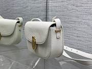 Dior Medium Médaillon Flap Bag White Calfskin 23x16x6.5cm - 3