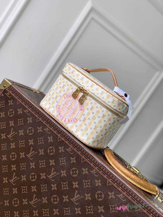 Louis Vuitton Nice Mini Banana Yellow 20x13.5x12cm - 1