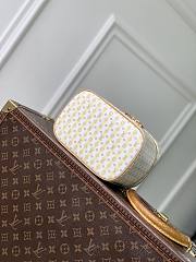 Louis Vuitton Nice Mini Banana Yellow 20x13.5x12cm - 3