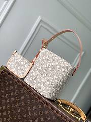Louis Vuitton All In BB Monogram Peuplier 18x16x12cm - 1