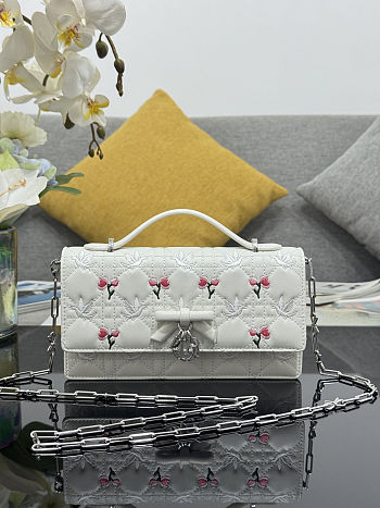 Dior Dioramour My Mini Bag White 21x11.5x4.5cm