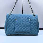 Chanel Maxi Flap Bag XXL Caviar Blue Gold 46x27x13cm - 4