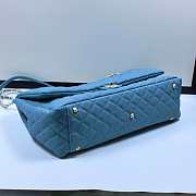 Chanel Maxi Flap Bag XXL Caviar Blue Gold 46x27x13cm - 3