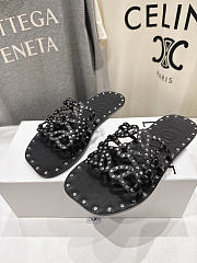 Loewe Petal Anagram slide  - 3