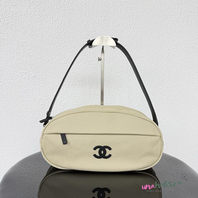 Chanel 26M Coco Beach 30x10x14cm - 1