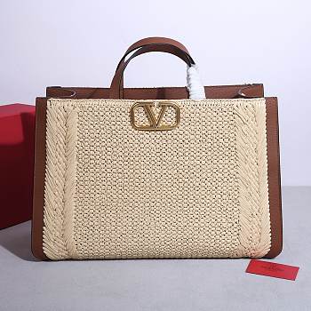 Valentino Garavani Raffia Calfskin Vlogo Tote Naturale Saddle Brown 48cm