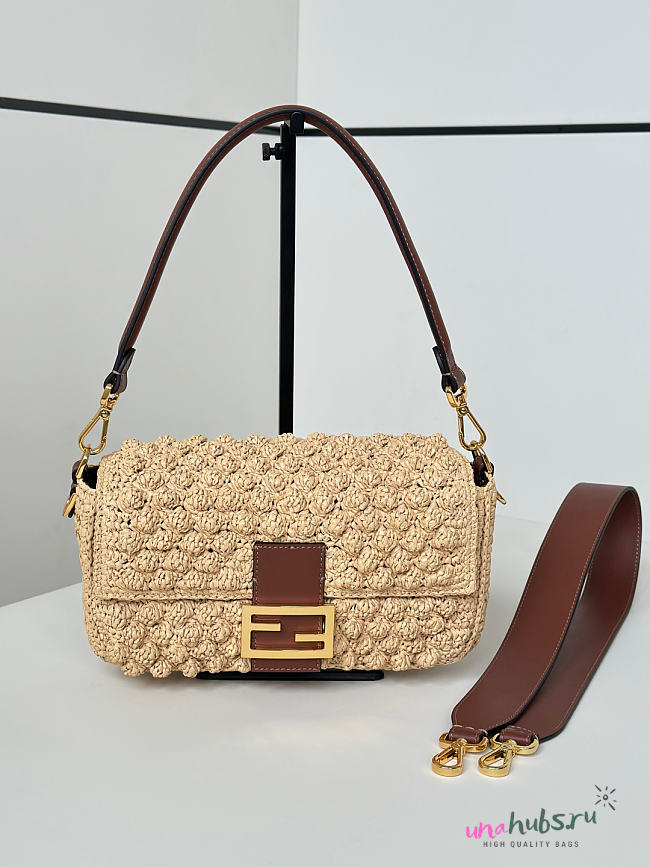 Fendi Baguette Hazelnut-stitch raffia-effect bag 27x15x6cm - 1