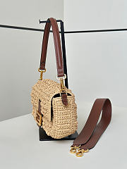 Fendi Baguette Hazelnut-stitch raffia-effect bag 27x15x6cm - 4