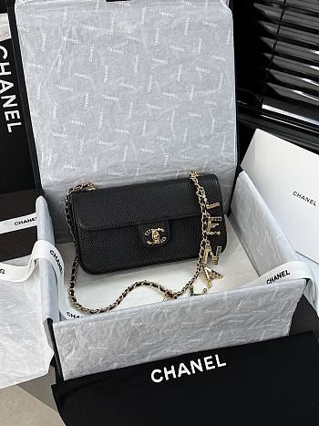 Chanel Flap Bag Black 22x12x4cm